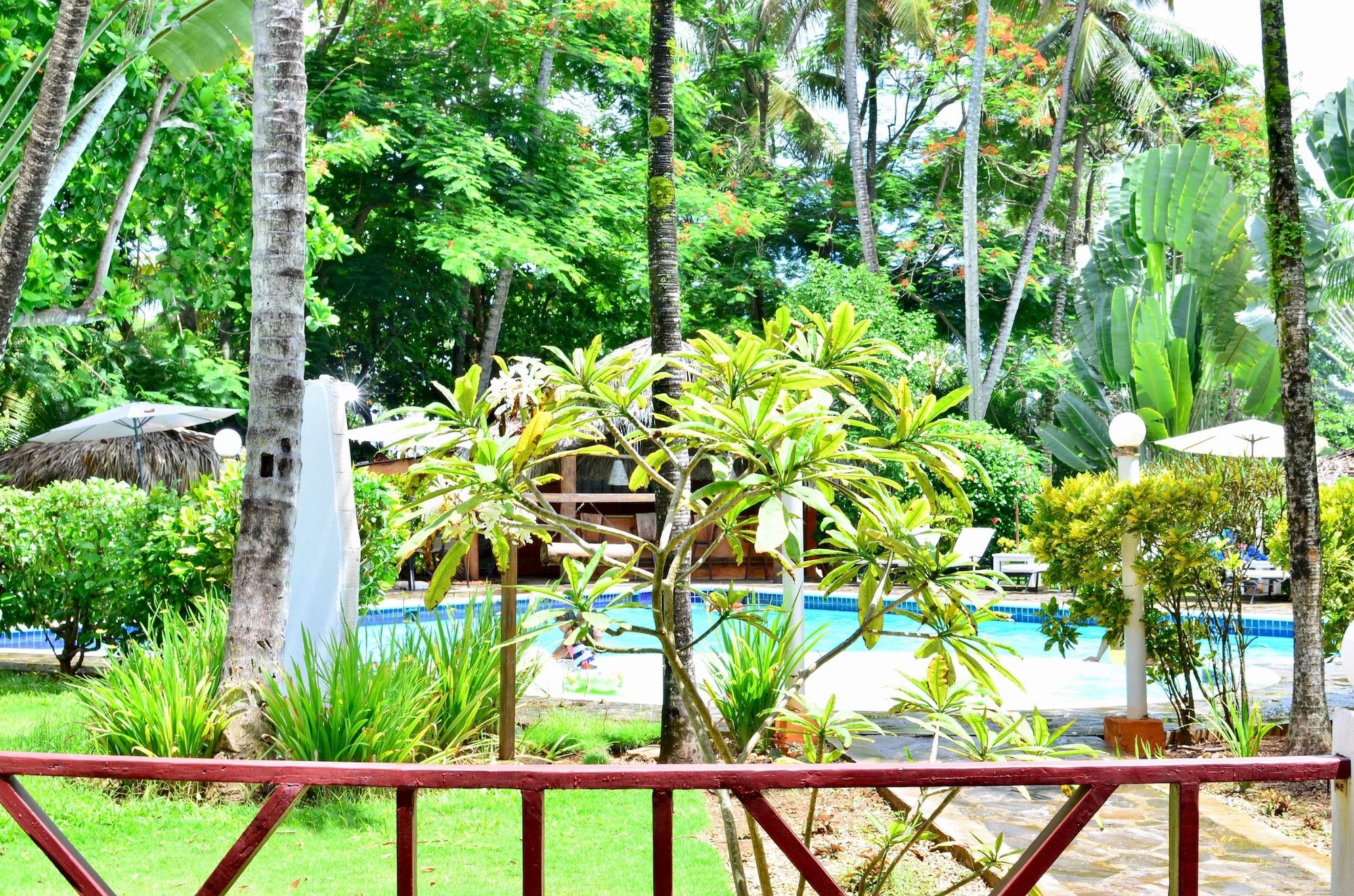 La Residencia Del Paseo Aparthotel Las Terrenas Exterior photo